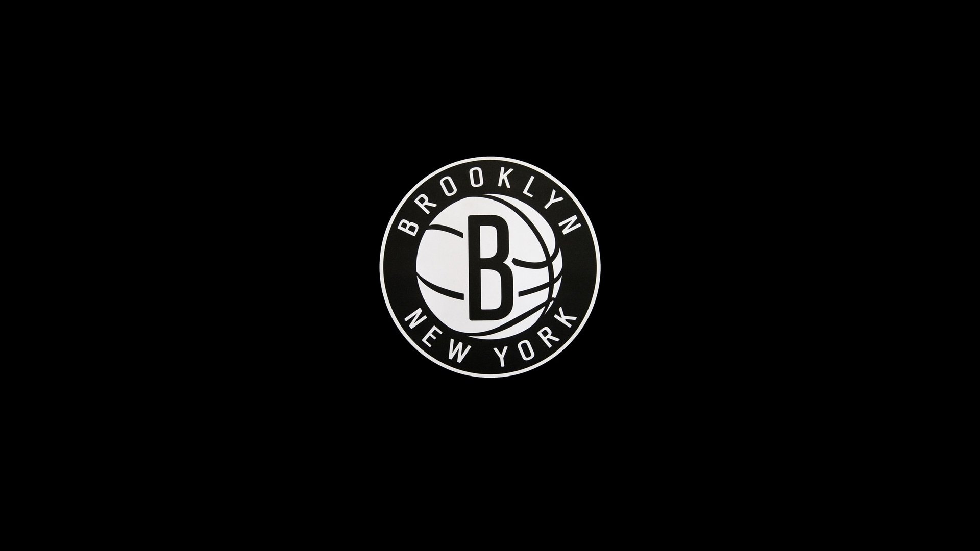 利雅得新月主帅放话：NBA季后赛首回合必胜巴黎圣日耳曼，梅西冷笑回应